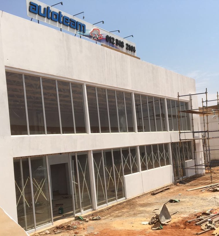 Commercial office glazing facade — Autoteam building